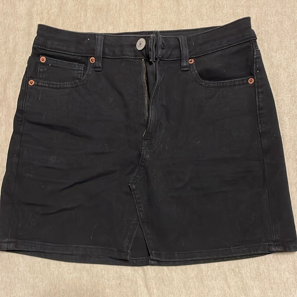 Black Mini Skirt!
